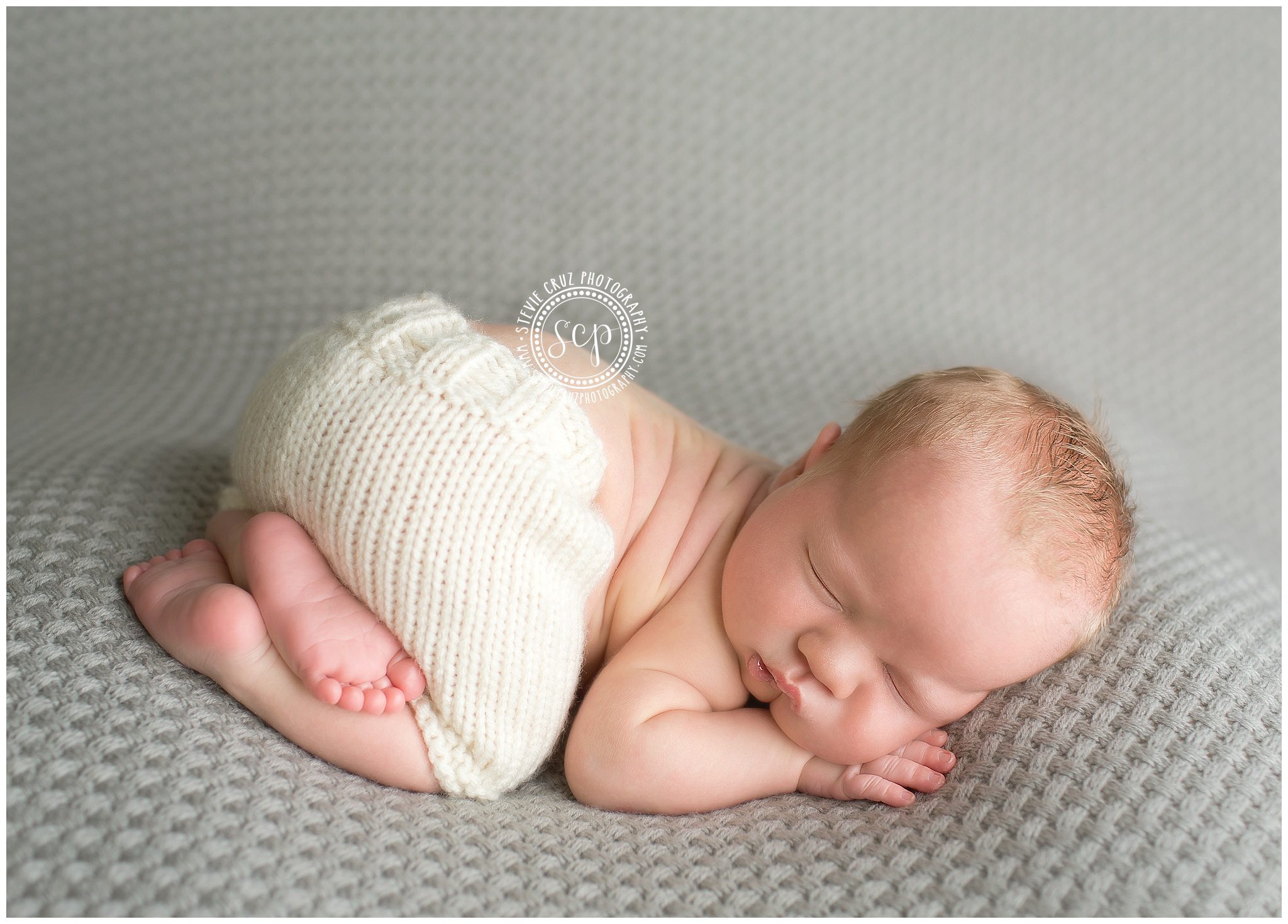Orange-County-Newborn-Photographer-Stevie-Cruz_0329