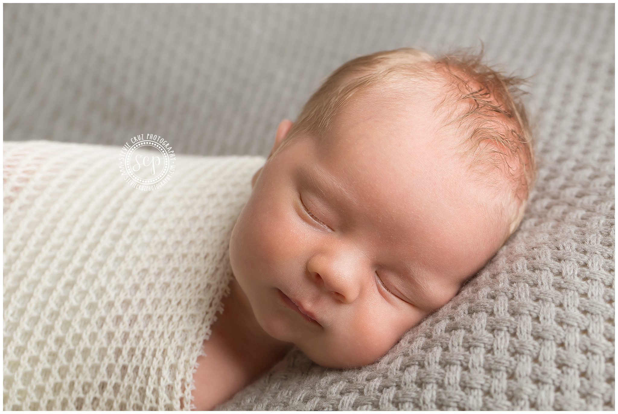 Orange-County-Newborn-Photographer-Stevie-Cruz_0376
