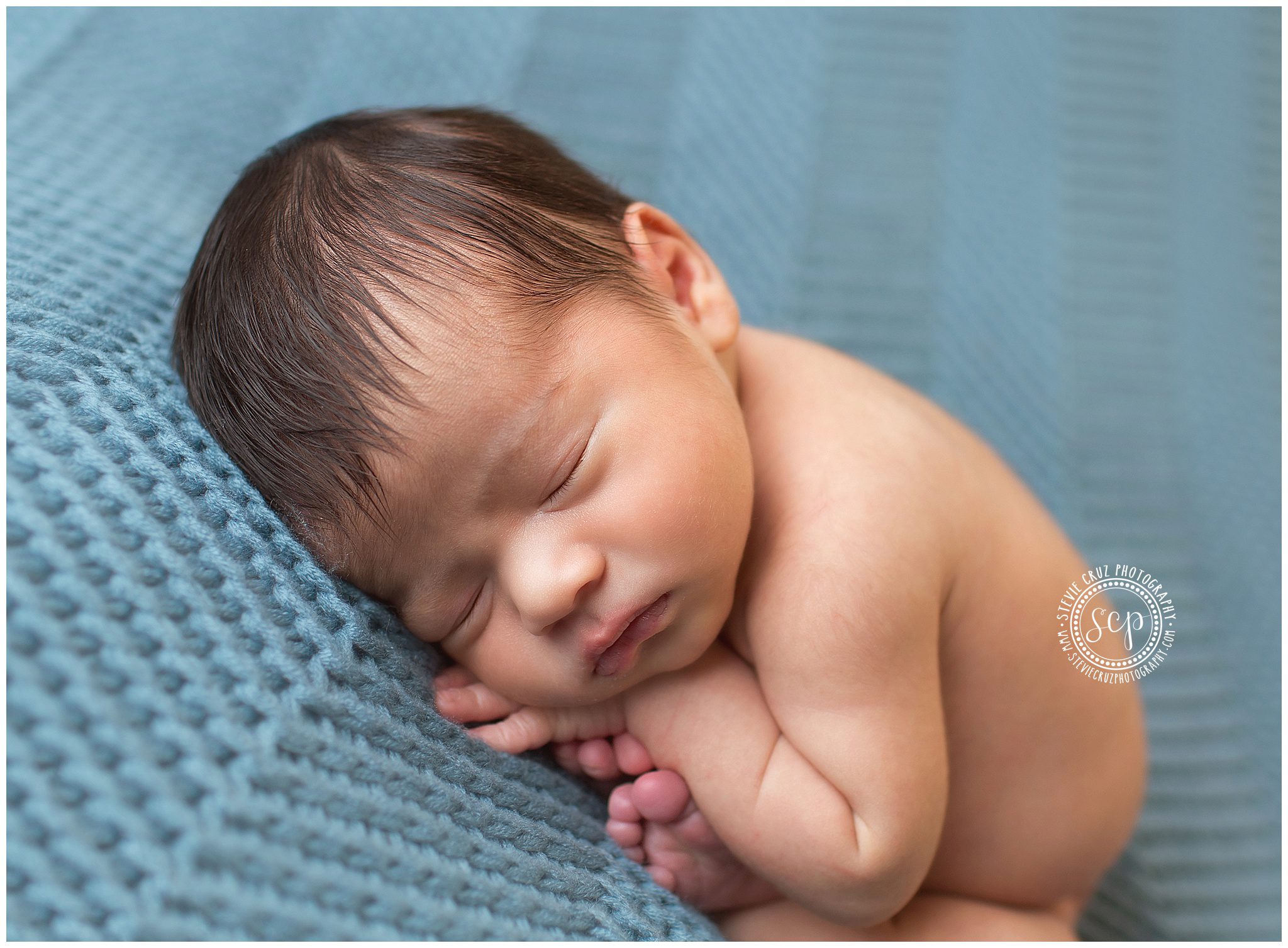 Orange-County-Newborn-Photographer-Stevie-Cruz_0550.jpg