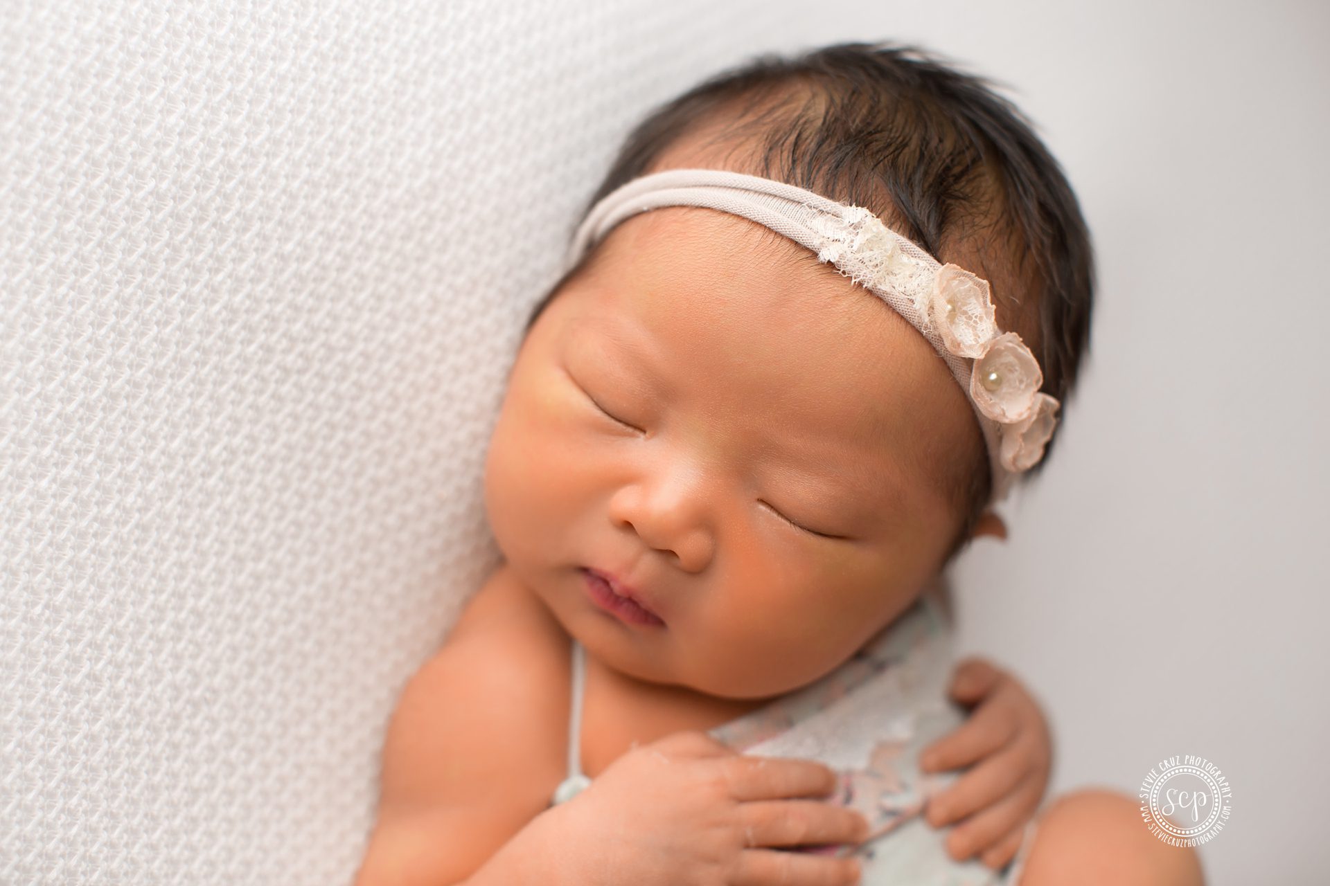 Orange County newborn photographers 
