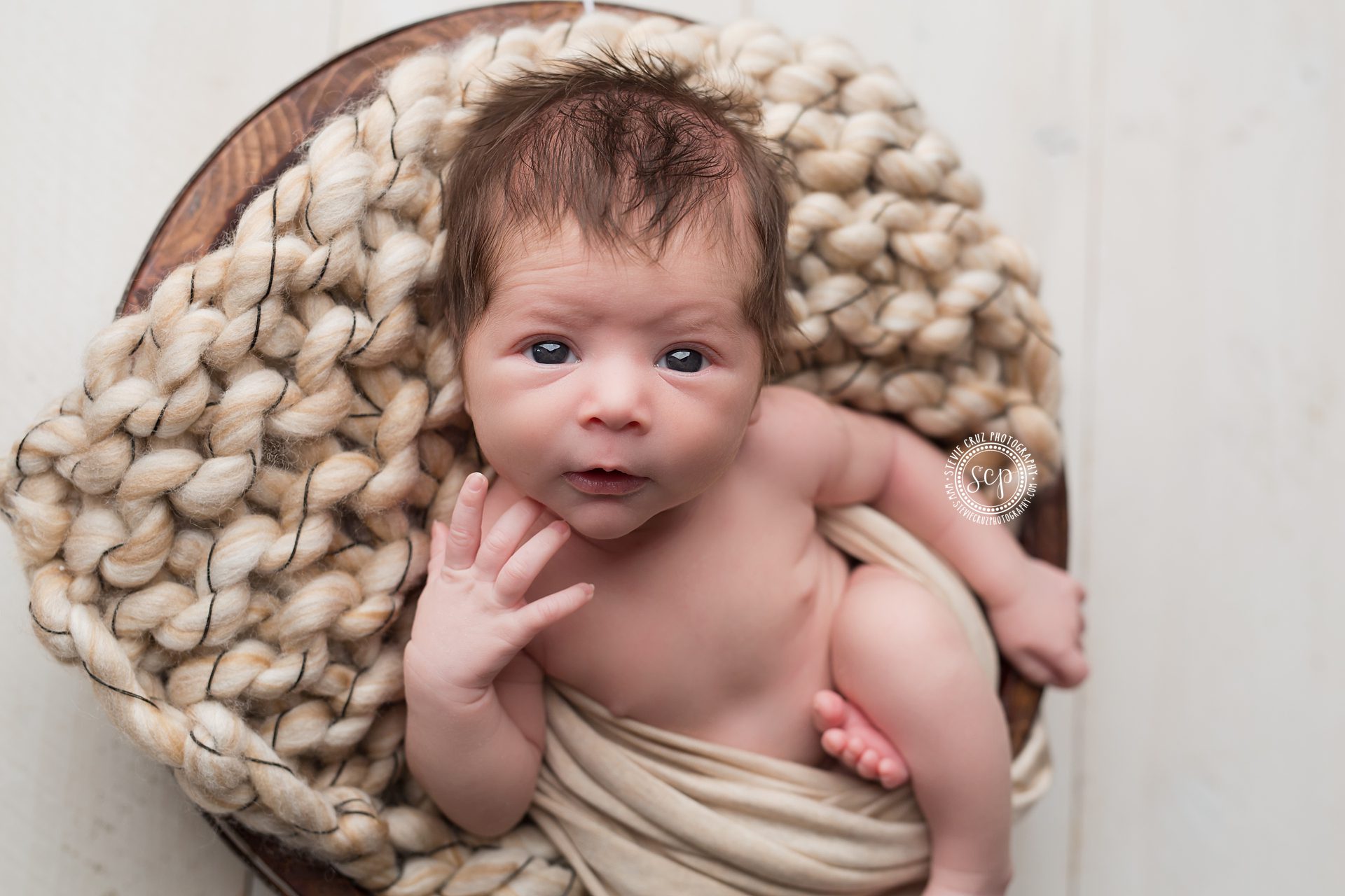 Adorable newborn baby boy photo session 
