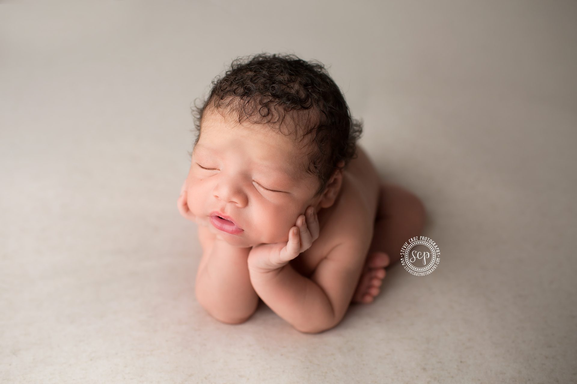 newborn photo shoot ideas and inspiration