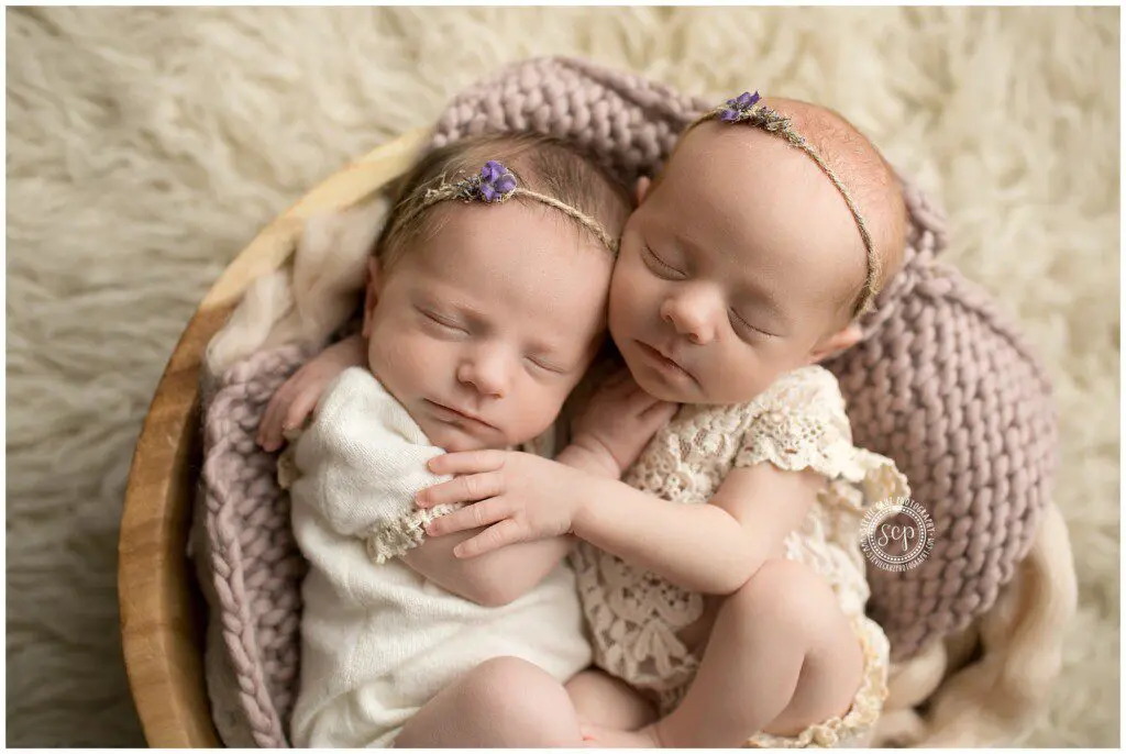 Twin Girl Baby Pictures | Orange County Newborn Photographer | Anaheim