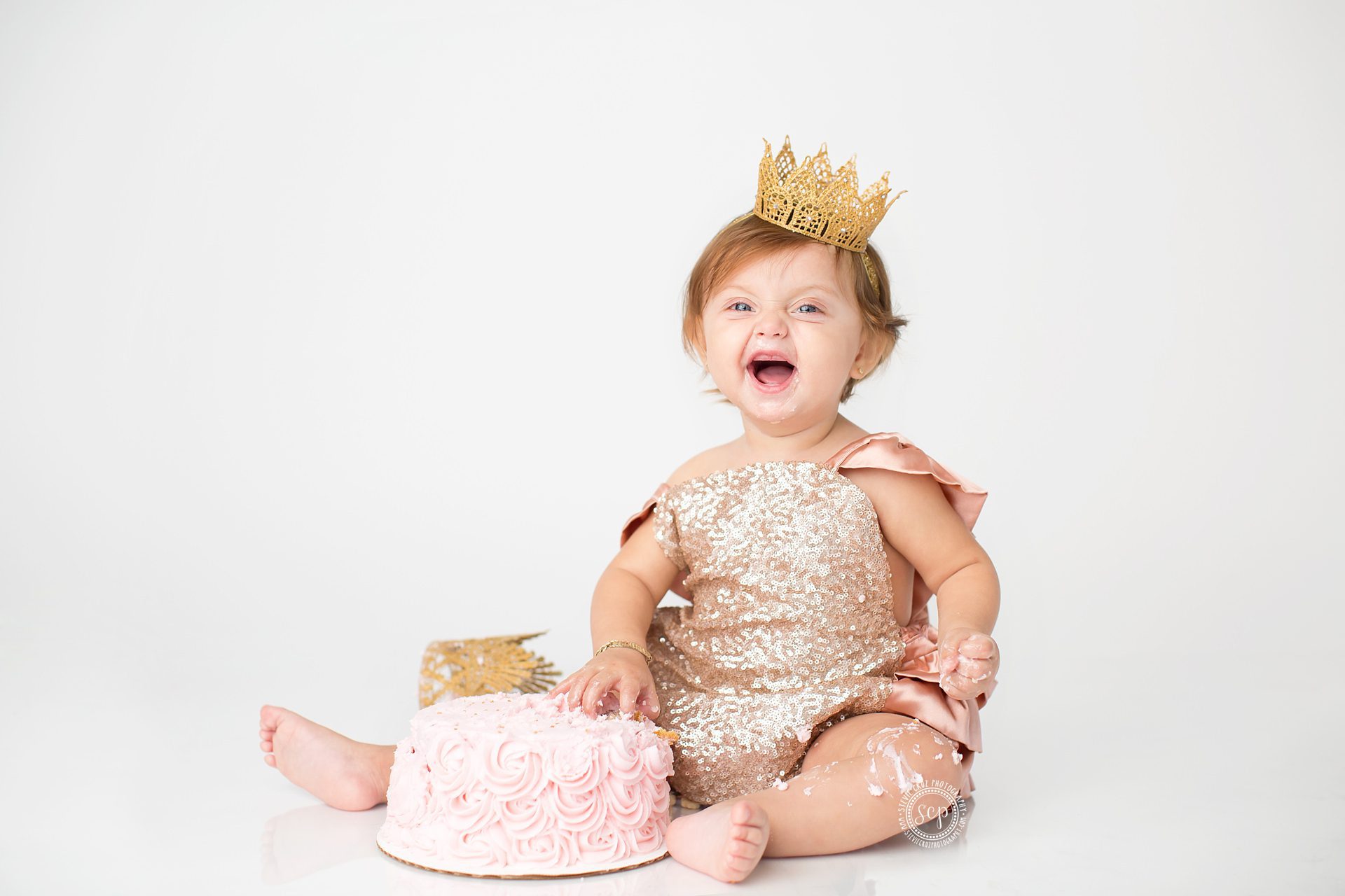 first birthday Cake Sessions