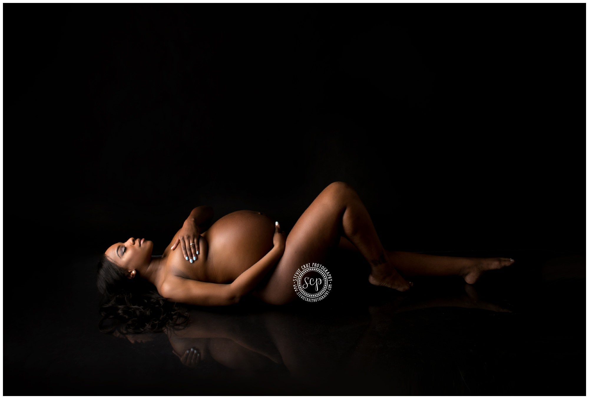 Boudoir Maternity Pictures
